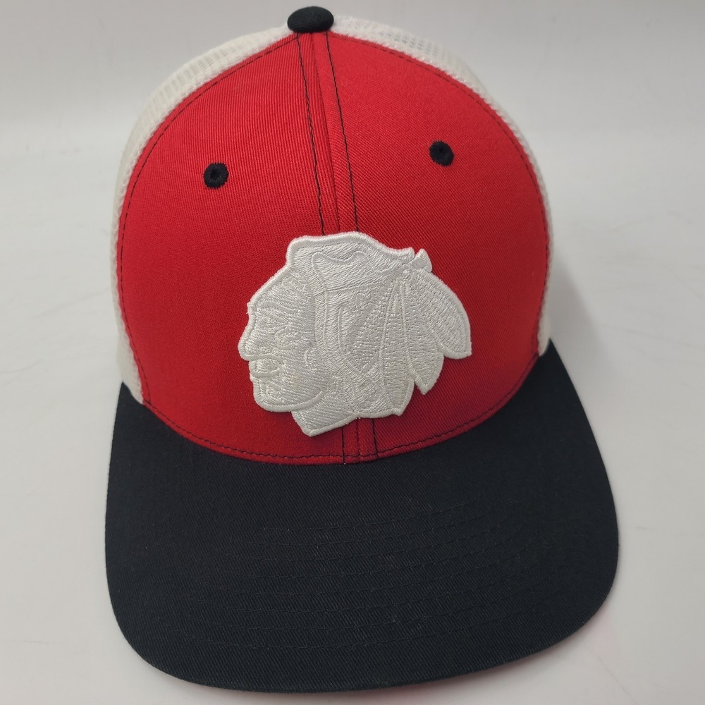 Chicago Blackhawks Hat S-M Flex Fitted OTH Mesh Distressed Red Black White NHL